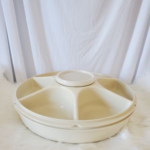 Tupperware Divided Veggie Party Tray Dip Set